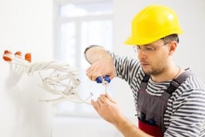 Choosing the Right Electric Services Provider: Factors to Consider